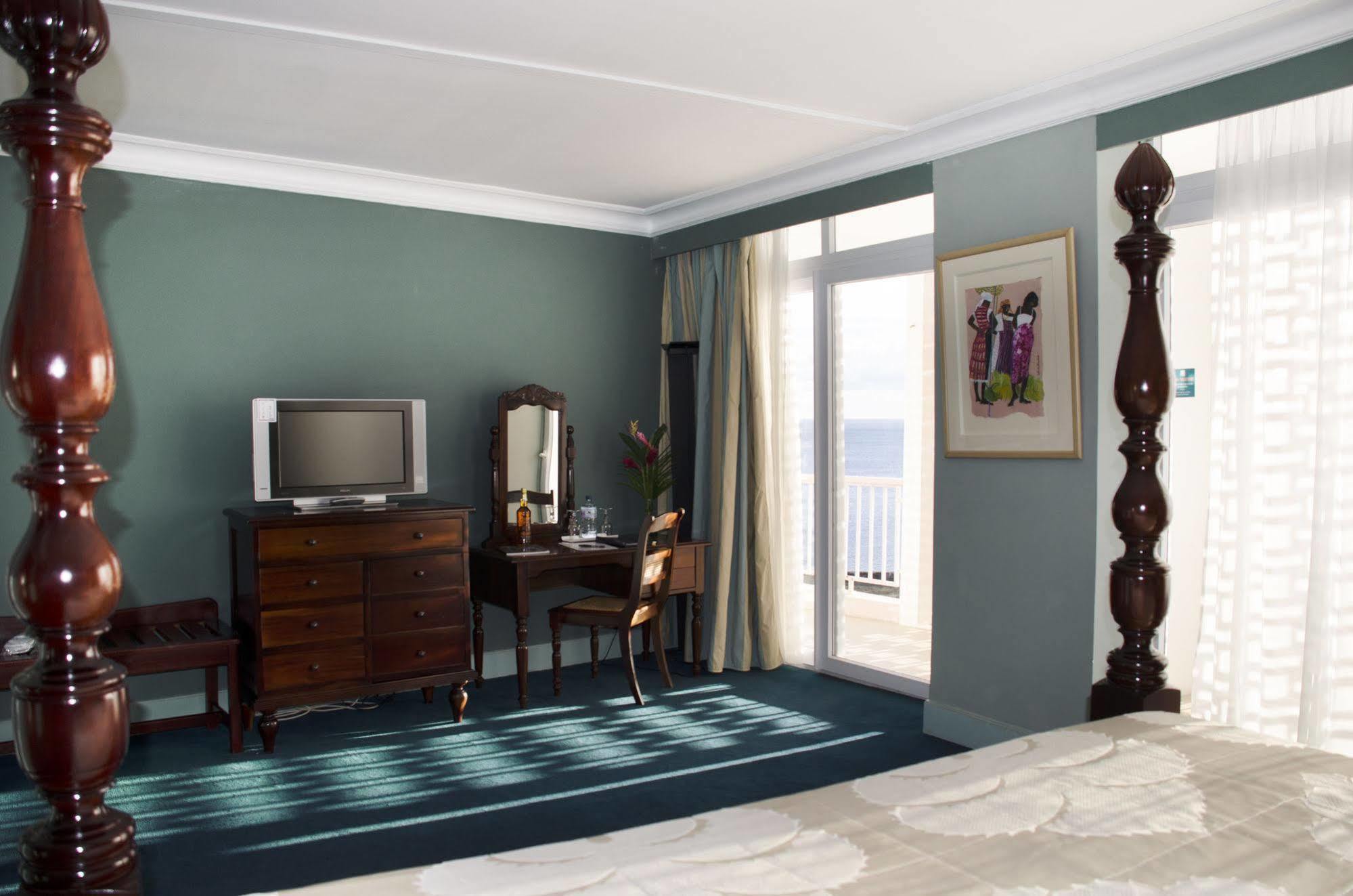 Hotel La Bateliere Шелшер Екстериор снимка