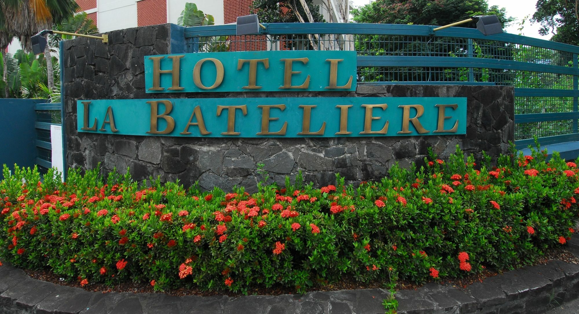 Hotel La Bateliere Шелшер Екстериор снимка
